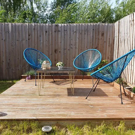 Cheerful 1 Private Room-Ensuite With Free Parking Silverdale  Exterior photo