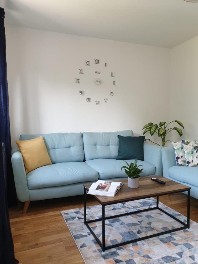 Cheerful 1 Private Room-ensuite With Free Parking *